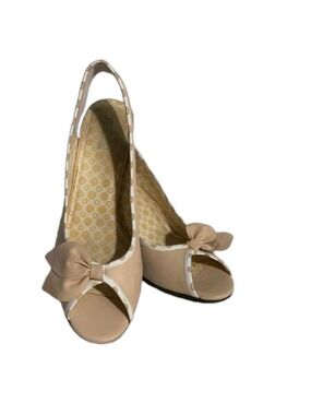 Size 9 XOXO pale pinksling back peep toe heels
